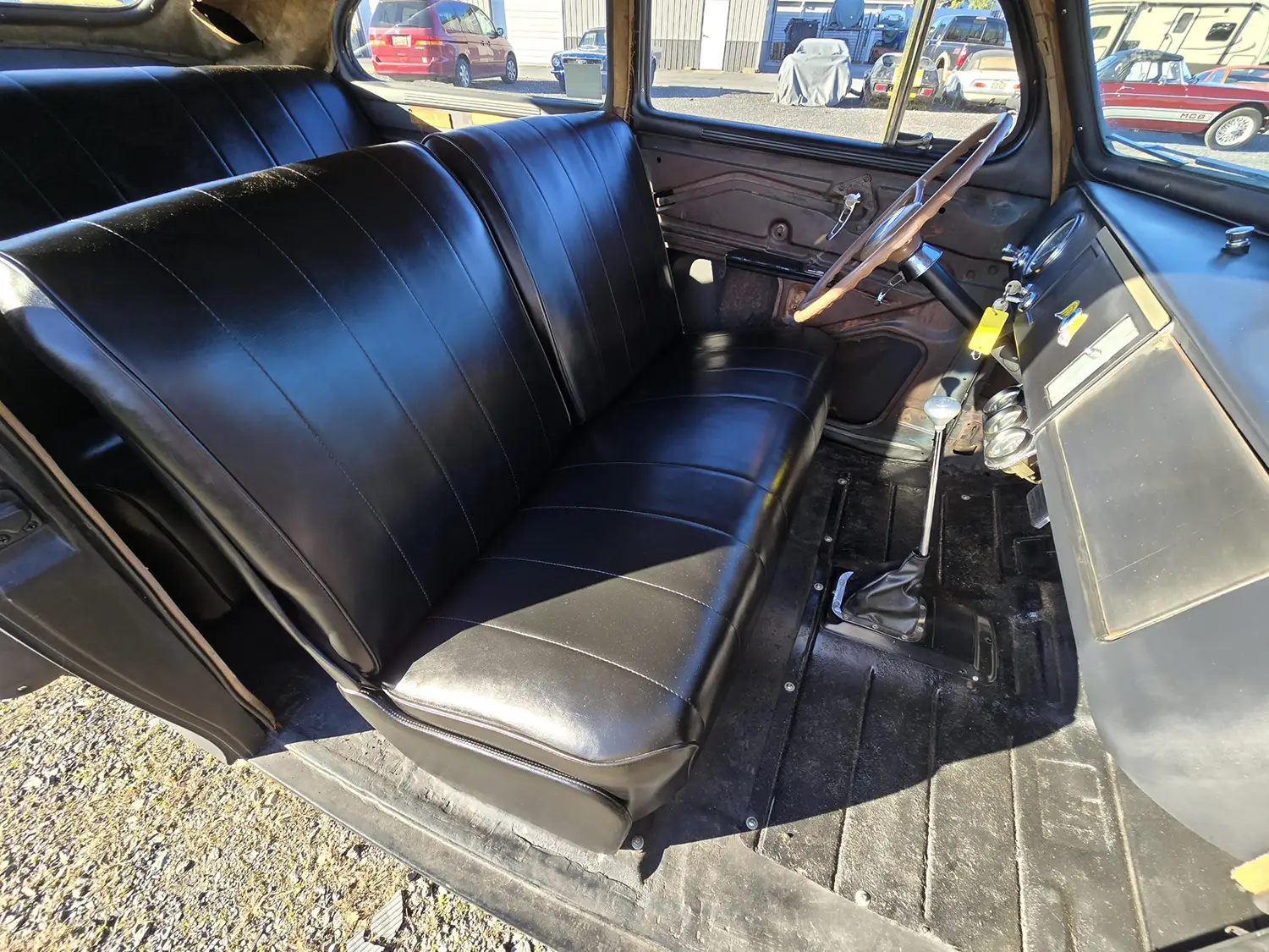 305-Powered 1940 Plymouth Roadking 305-Powered 1940 Plymouth Roadking