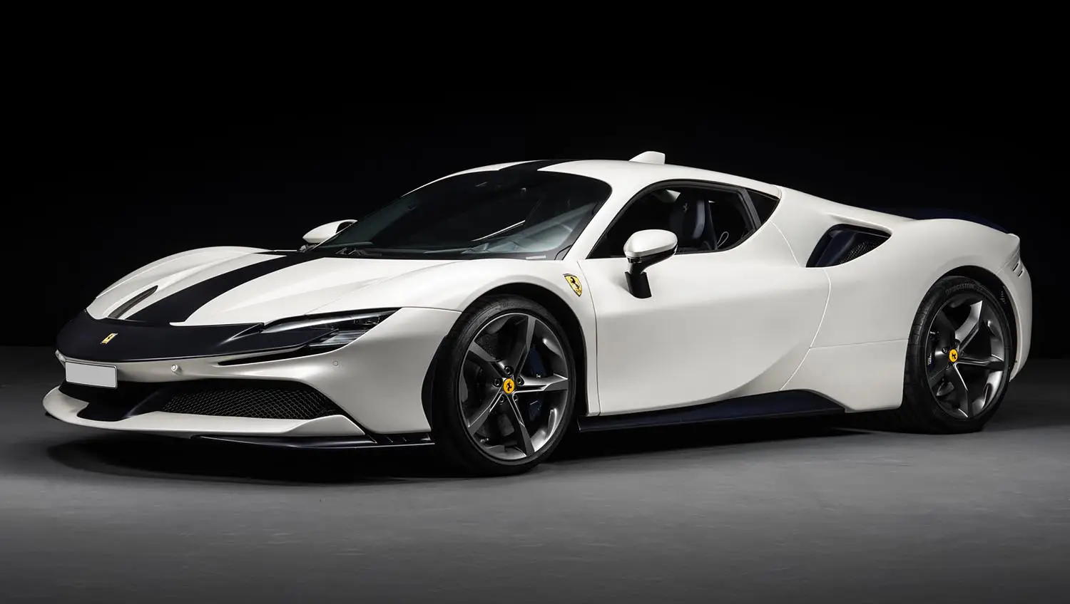 2022 Ferrari SF90 Stradale