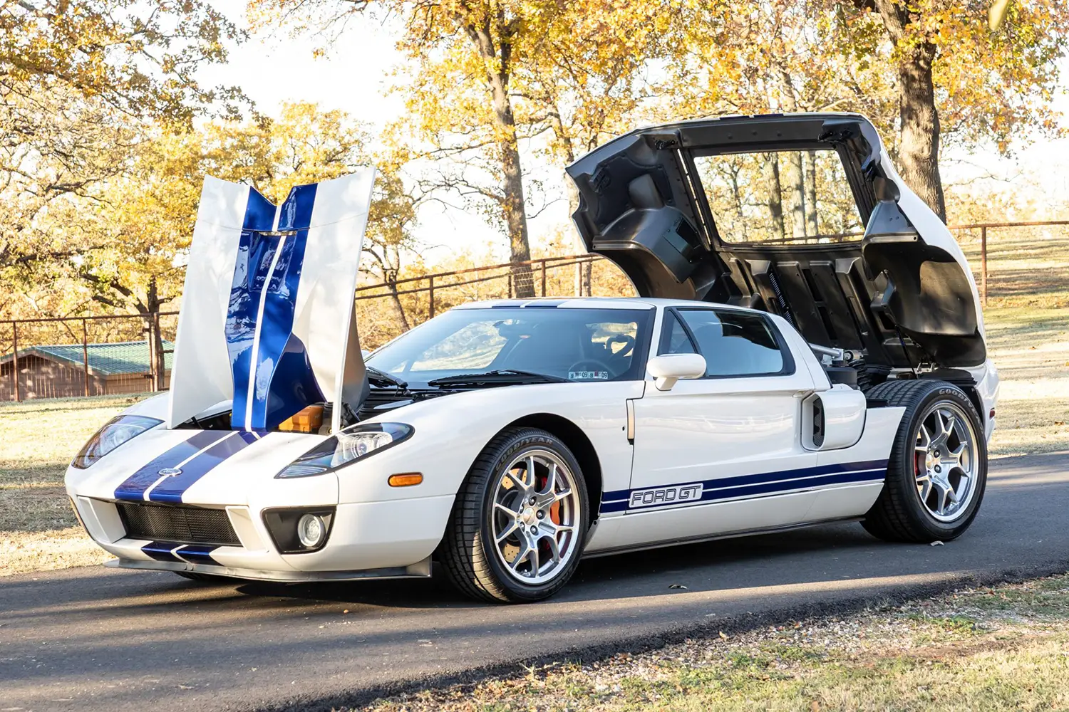 2005 Ford GT