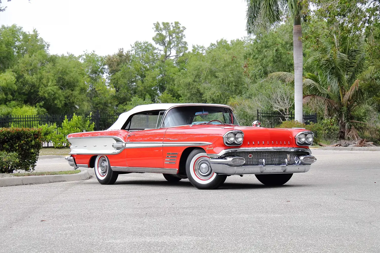 1958 Pontiac Bonneville Convertible