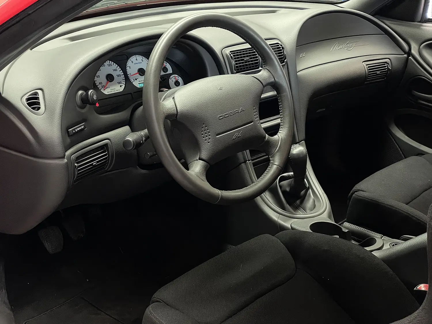 2000 Ford Mustang SVT Cobra R