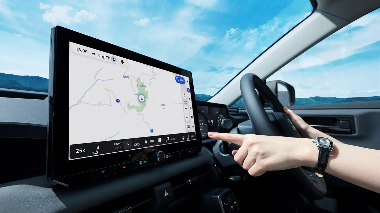 Toyota launches new RAV4 in Japan Toyota launches new RAV4 in Japan