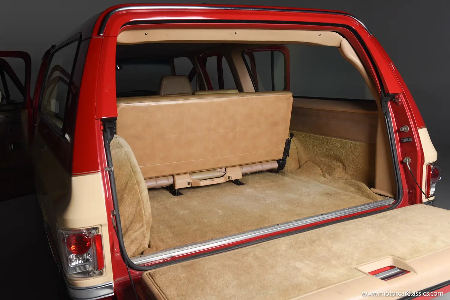 1985 Chevrolet Suburban C10 1985 Chevrolet Suburban C10