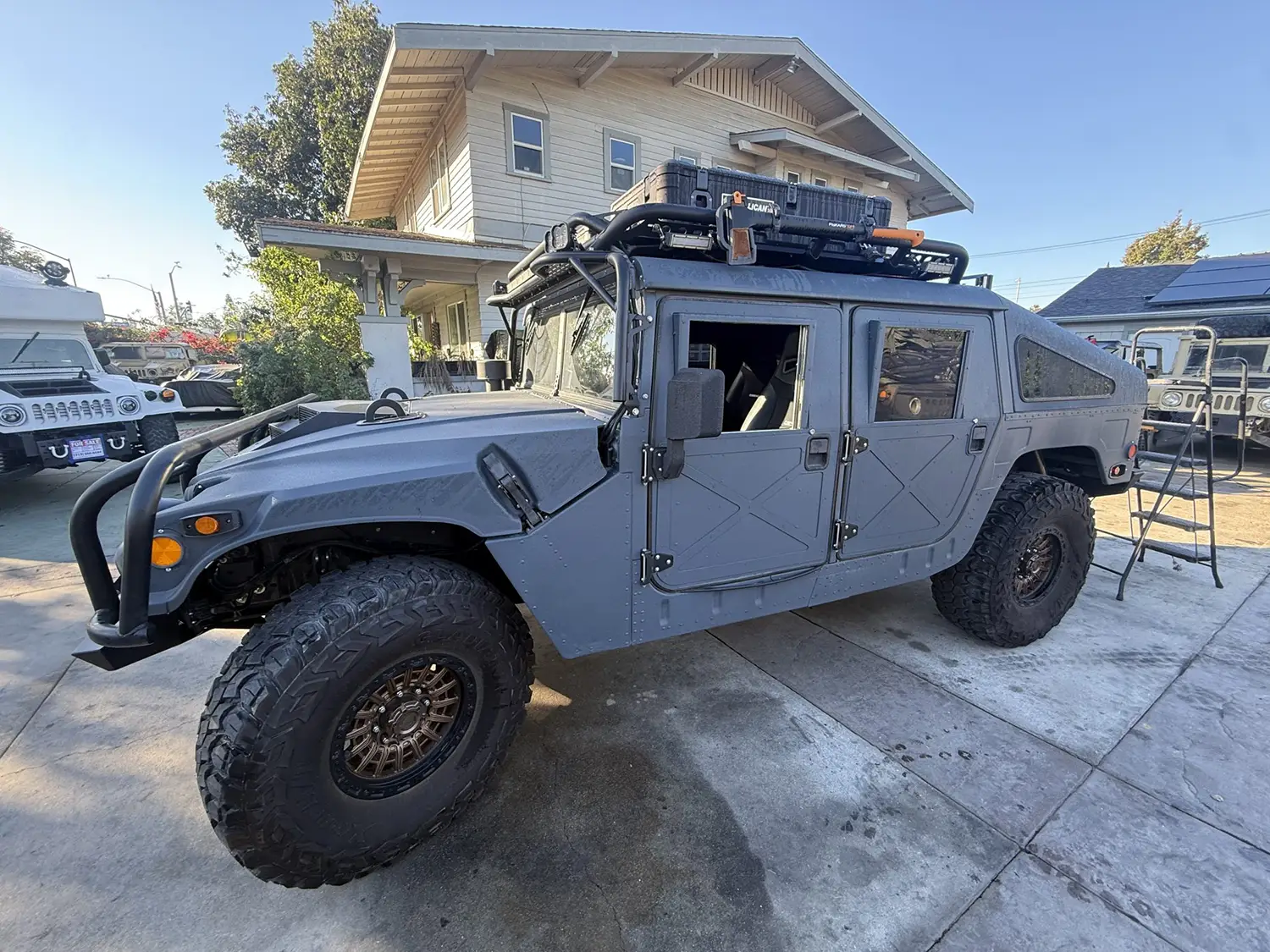 AM General M998 HMMWV AM General M998 HMMWV