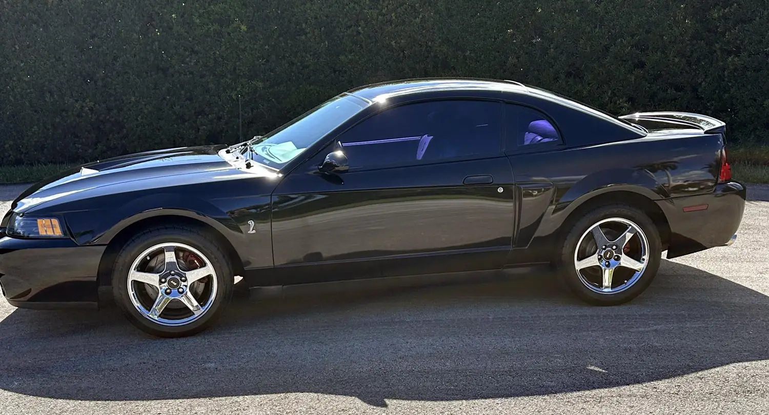 2004 Ford Mustang SVT Cobra Coupe 2004 Ford Mustang SVT Cobra Coupe