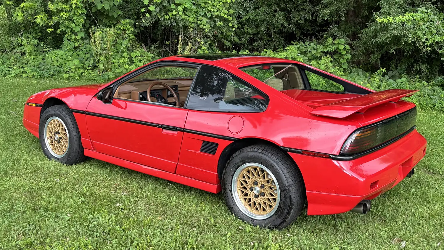 1988 Pontiac Fiero GT