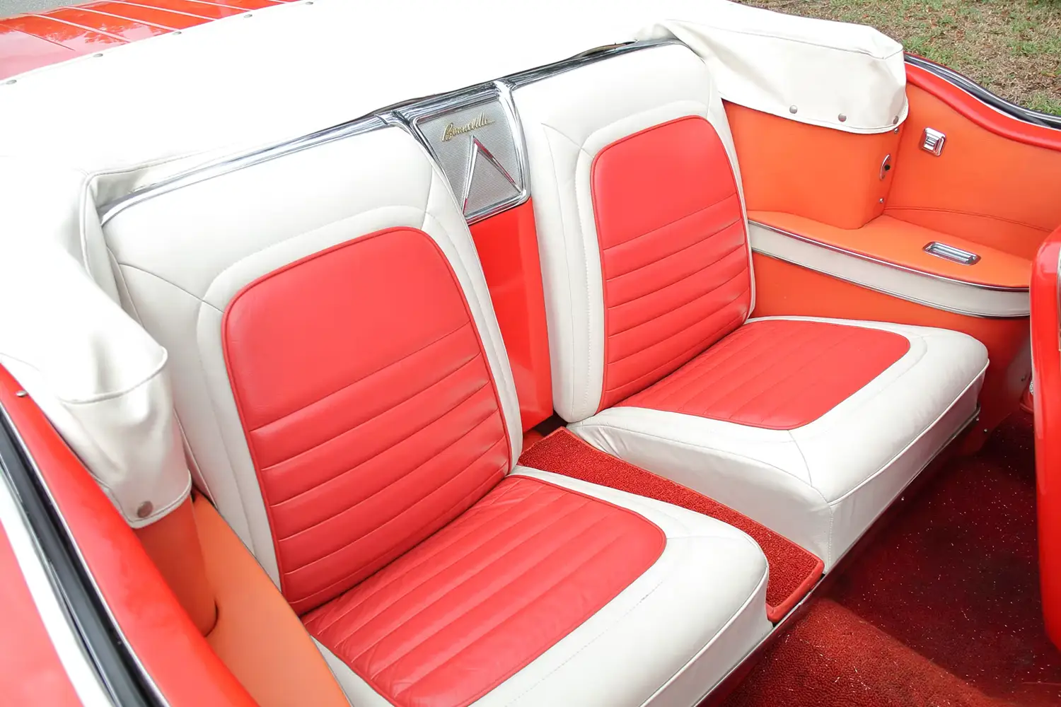 1958 Pontiac Bonneville Convertible