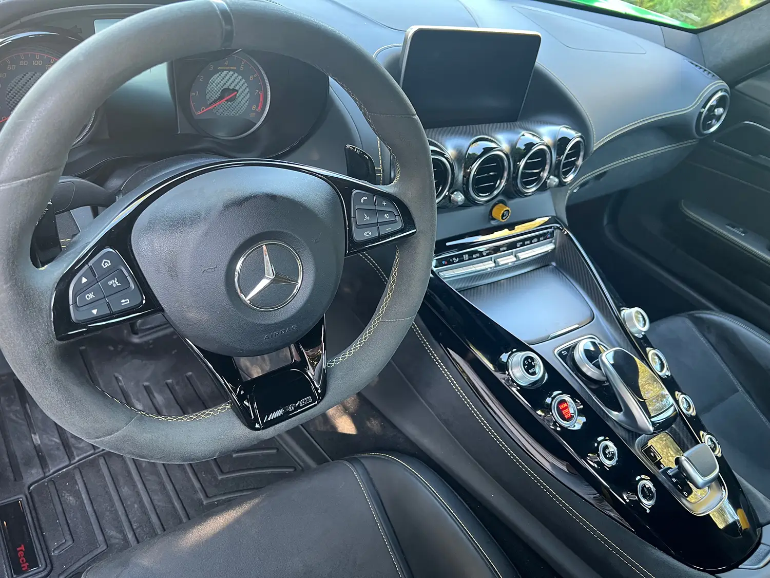 2018 Mercedes-AMG GT R