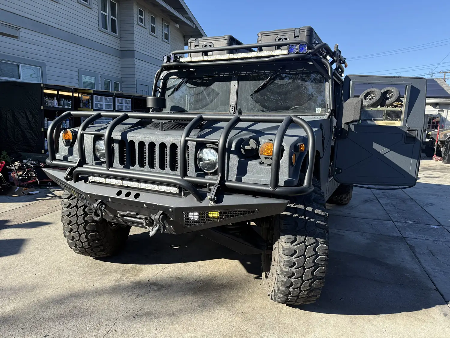 AM General M998 HMMWV AM General M998 HMMWV