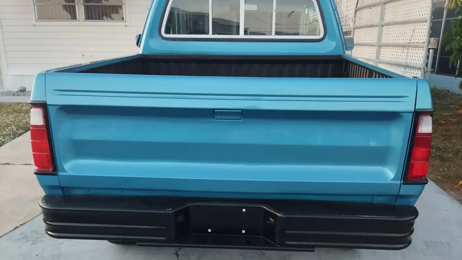 1975 Dodge W10 Pickup