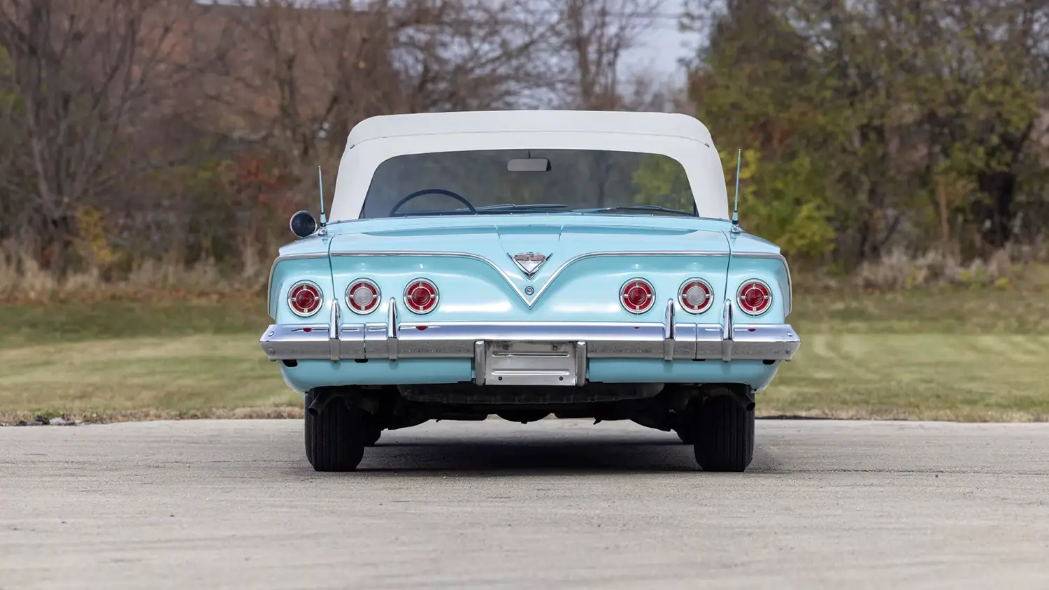 1961 Chevrolet Impala SS Convertible 1961 Chevrolet Impala SS Convertible