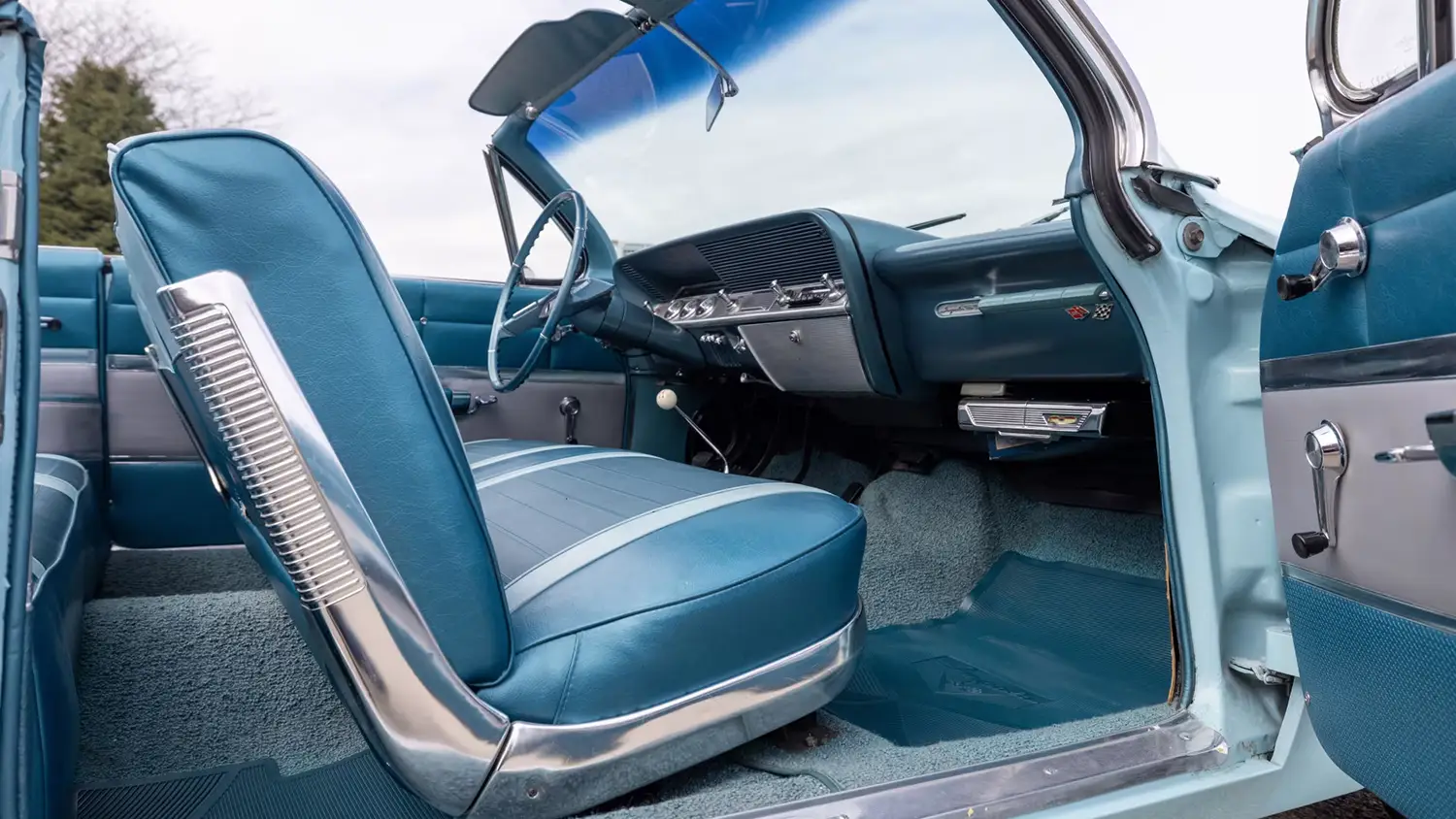 1961 Chevrolet Impala SS Convertible 1961 Chevrolet Impala SS Convertible