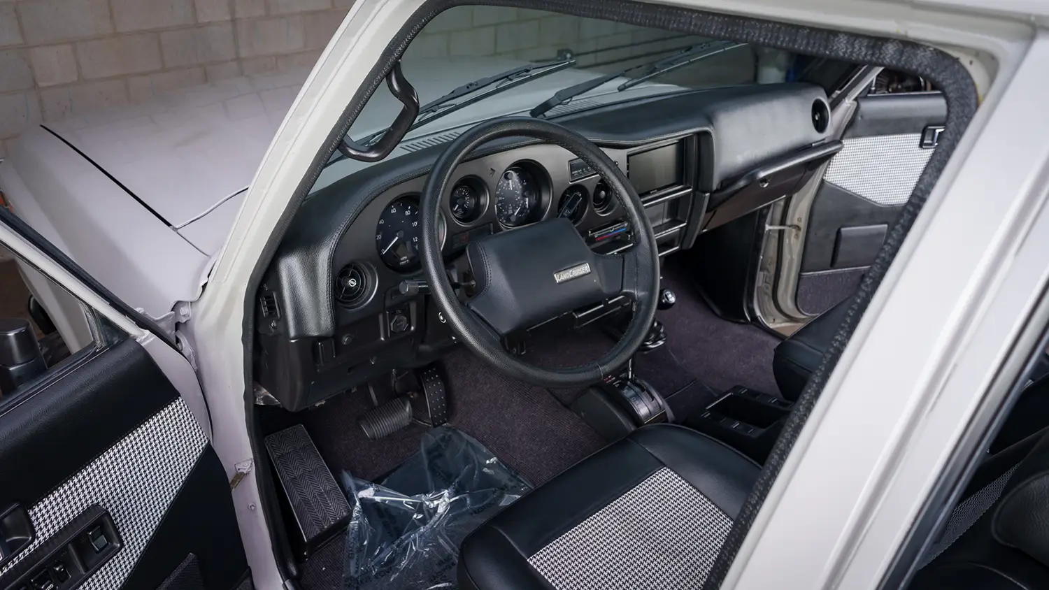 1988 Toyota Land Cruiser FJ62 1988 Toyota Land Cruiser FJ62