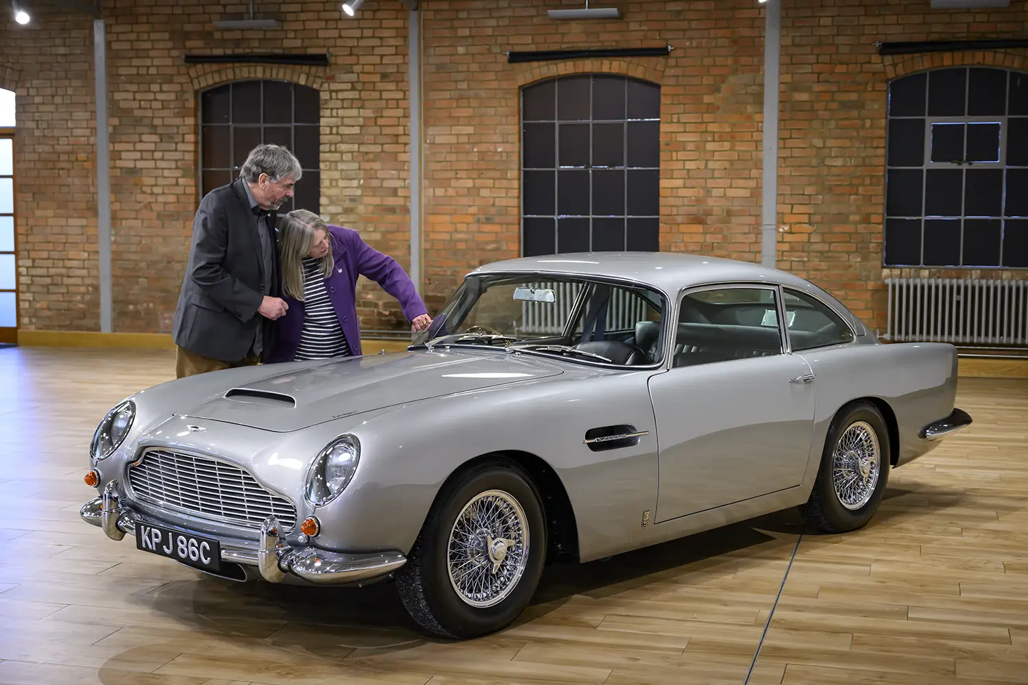 Aston Martin DB5 restoration