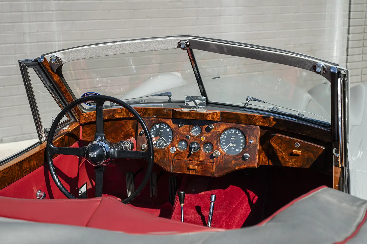 1953 Jaguar XK 120 Drophead Coupe