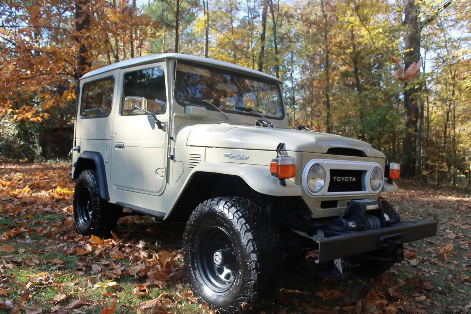 Refurbished 1976 Toyota Land Cruiser FJ40 Refurbished 1976 Toyota Land Cruiser FJ40