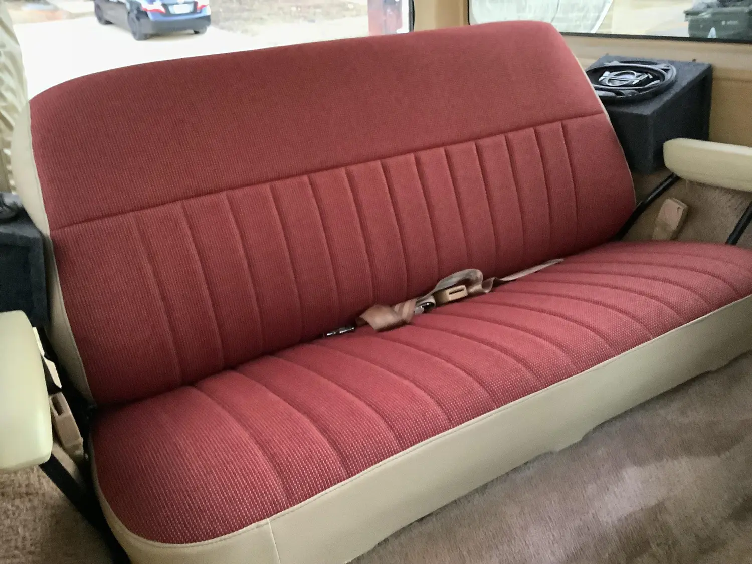 1988 Dodge Ramcharger LE