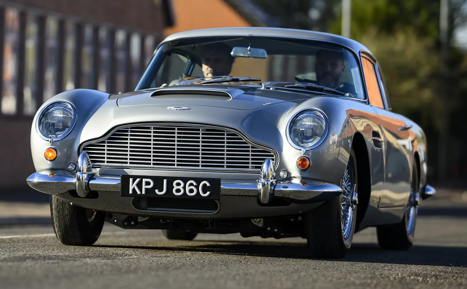 Aston Martin DB5 restoration