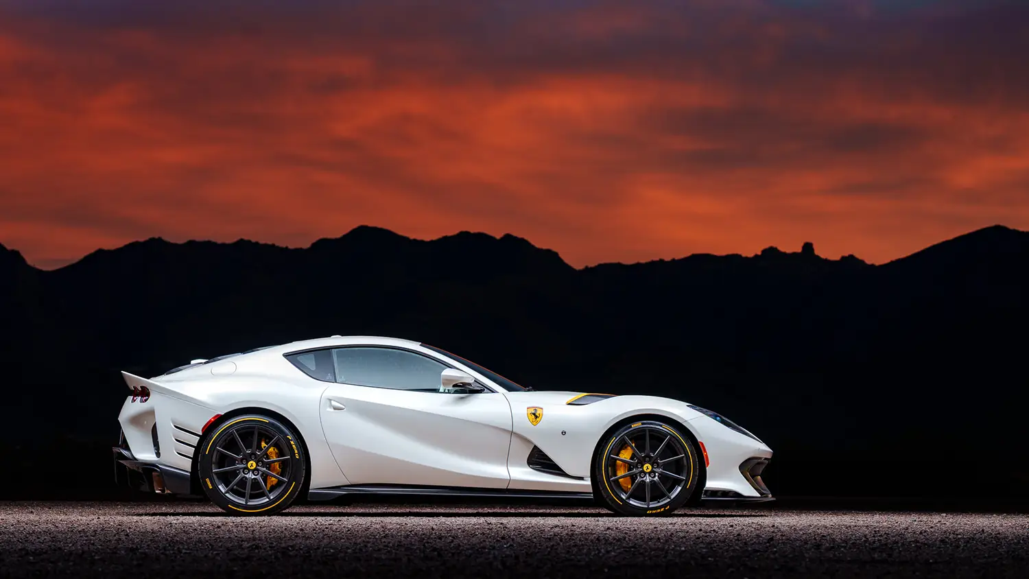 2022 Ferrari 812 Competizione