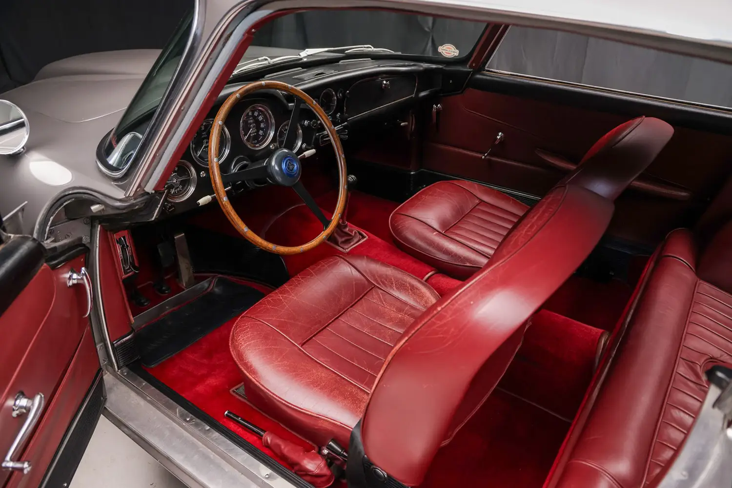 1961 Aston Martin DB4