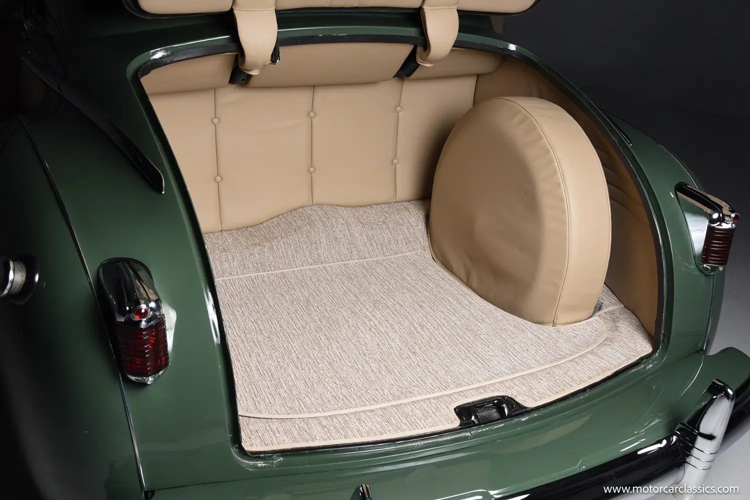 1941 Chrysler Royal Coupe