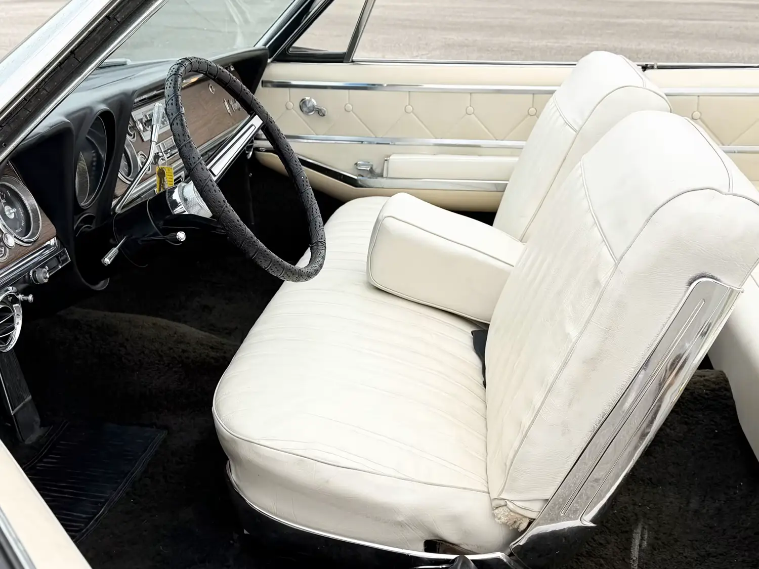 1965 Oldsmobile 98 Convertible