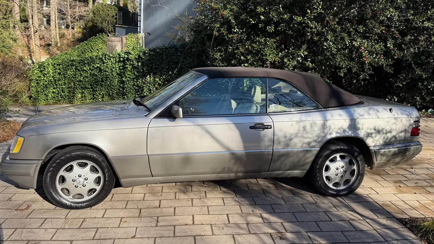 1994 Mercedes-Benz E320 Convertible