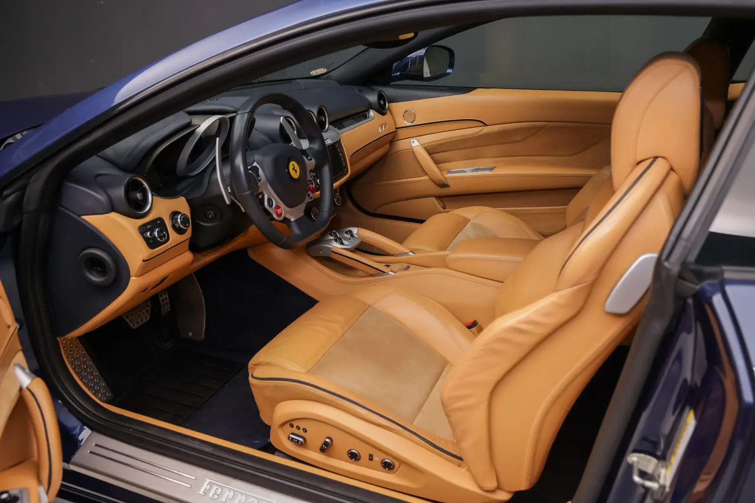 2012 Ferrari FF 2012 Ferrari FF