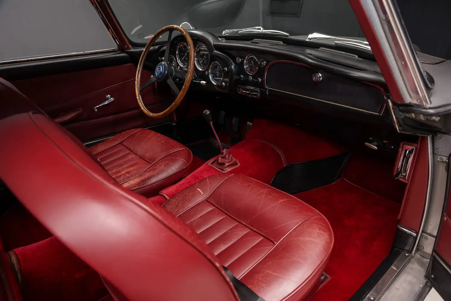 1961 Aston Martin DB4