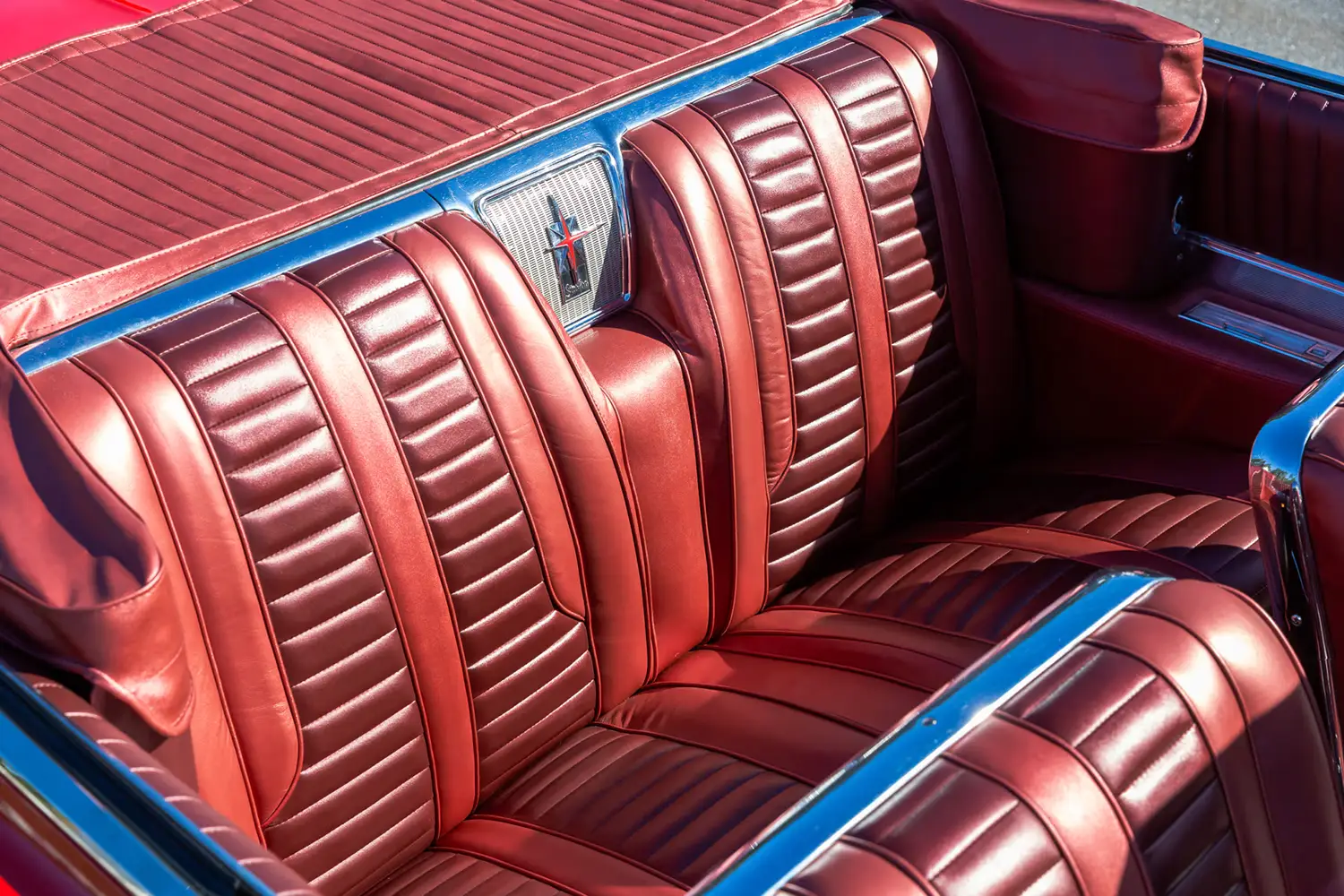 1962 Oldsmobile Starfire Convertible