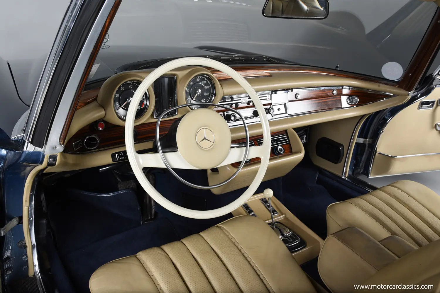 1971 Mercedes-Benz 280SE 3.5 Cabriolet