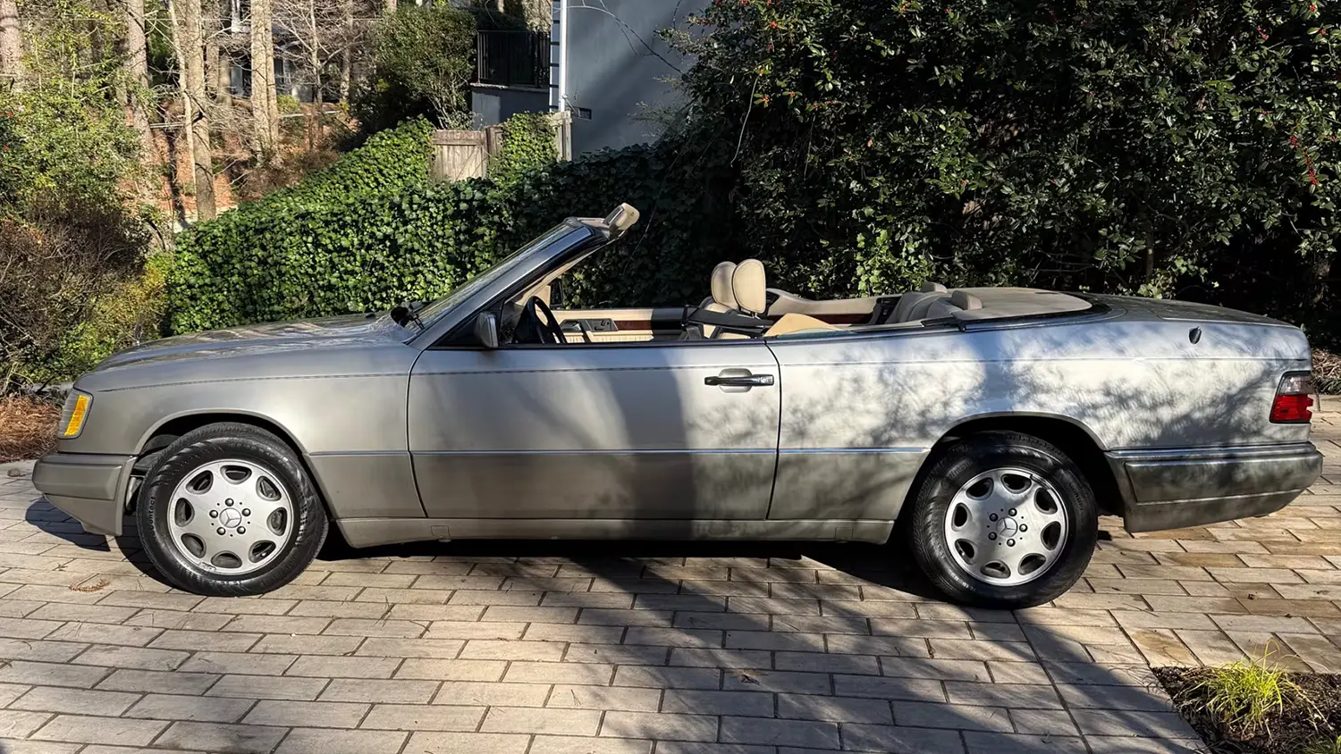 1994 Mercedes-Benz E320 Convertible