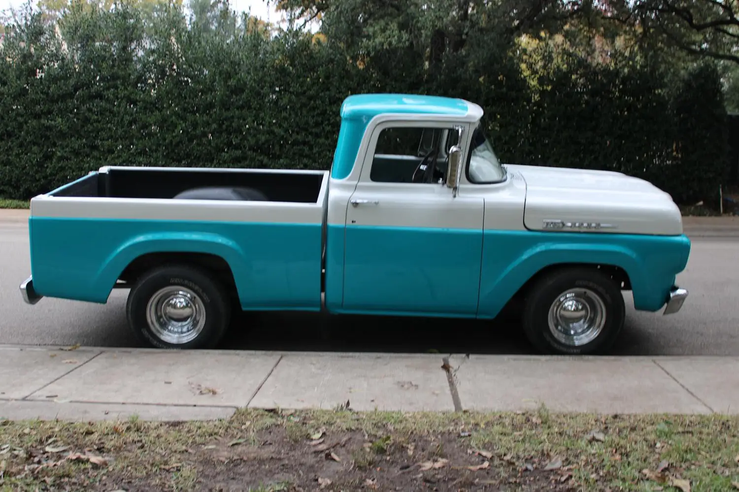 1960 Ford F-100 Styleside Pickup