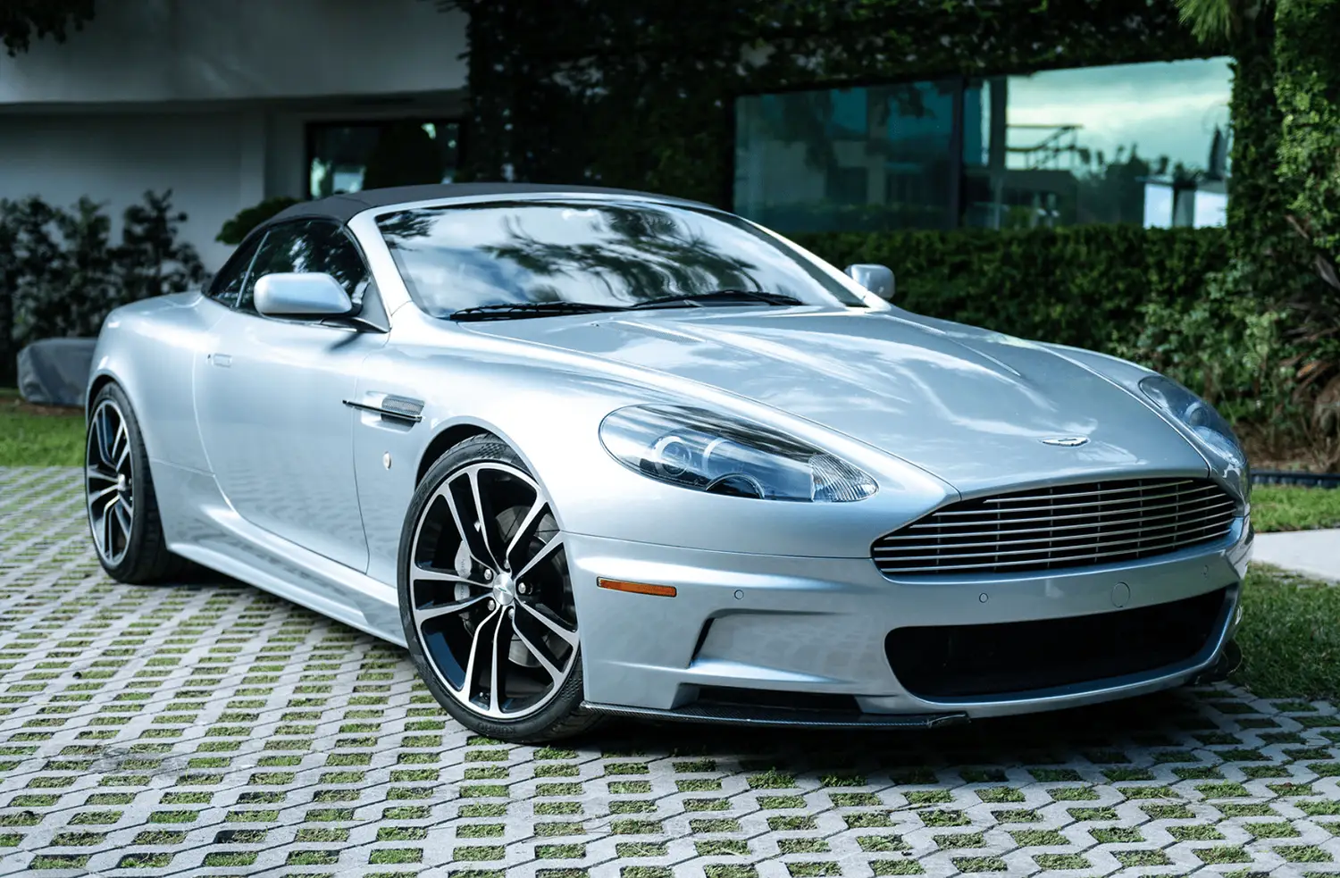 2007 Aston Martin DB9 Volante