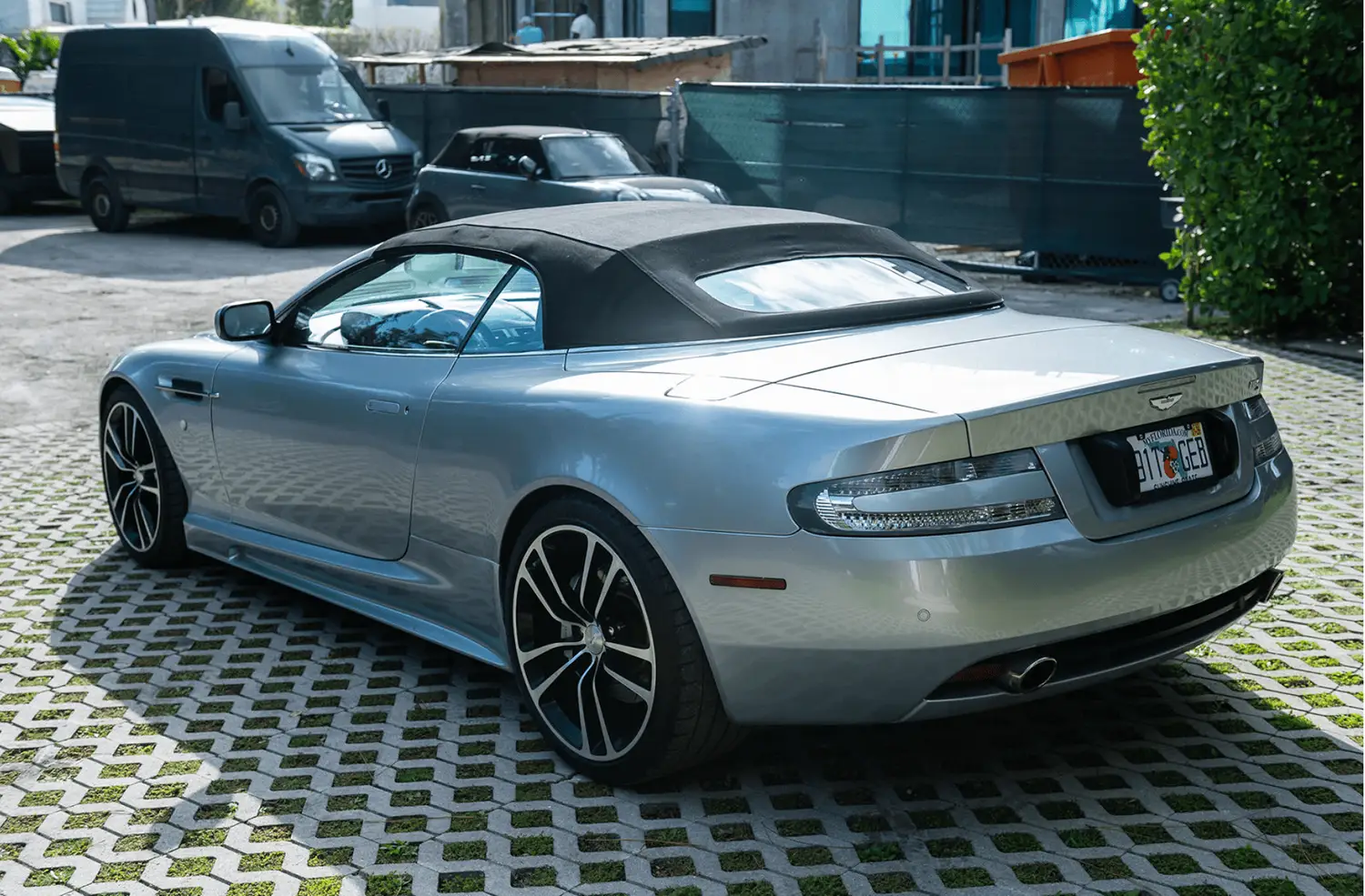 2007 Aston Martin DB9 Volante