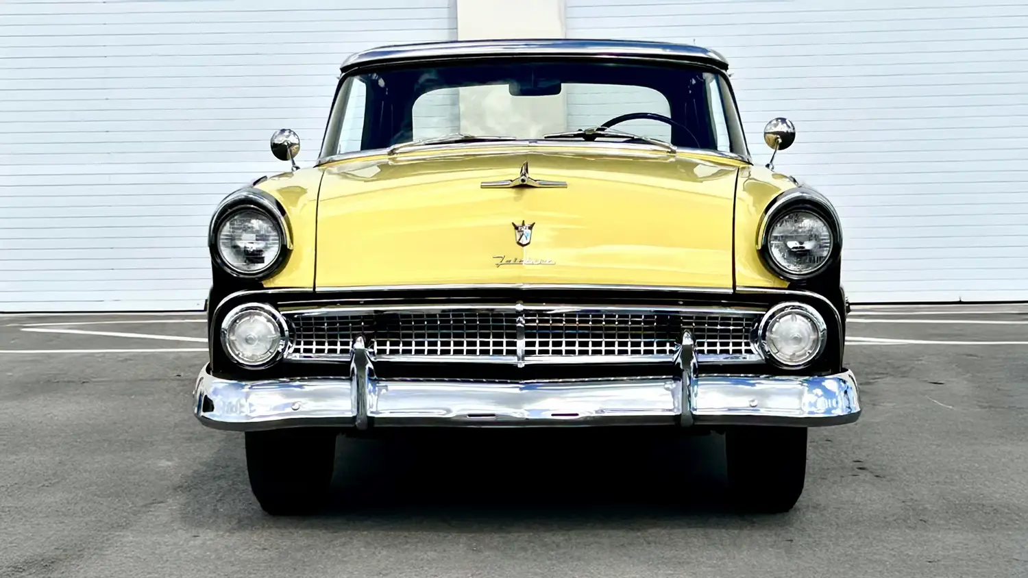 1955 Ford Fairlane Sunliner