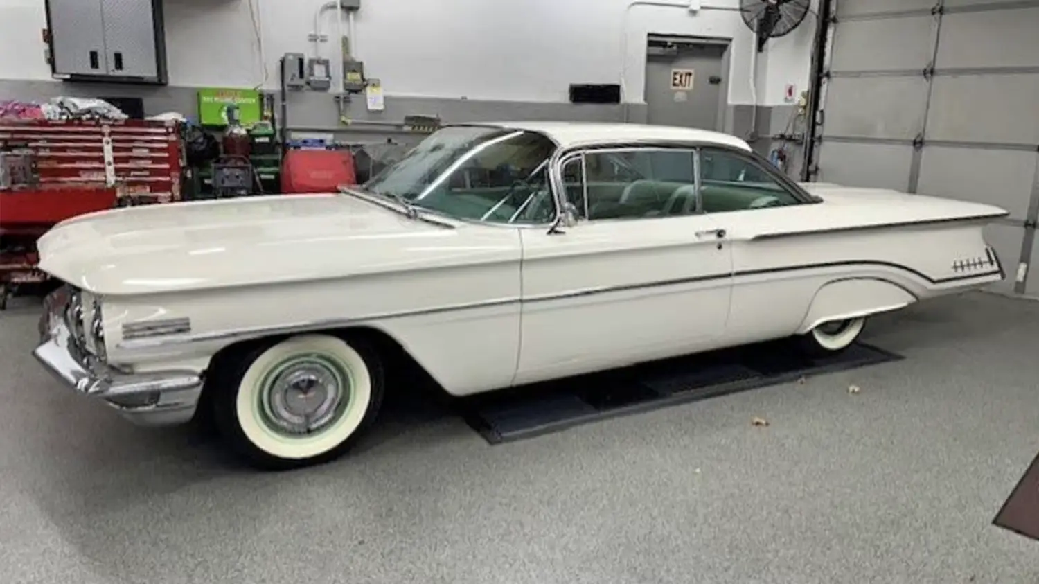 1960 Oldsmobile Super 88 Hardtop
