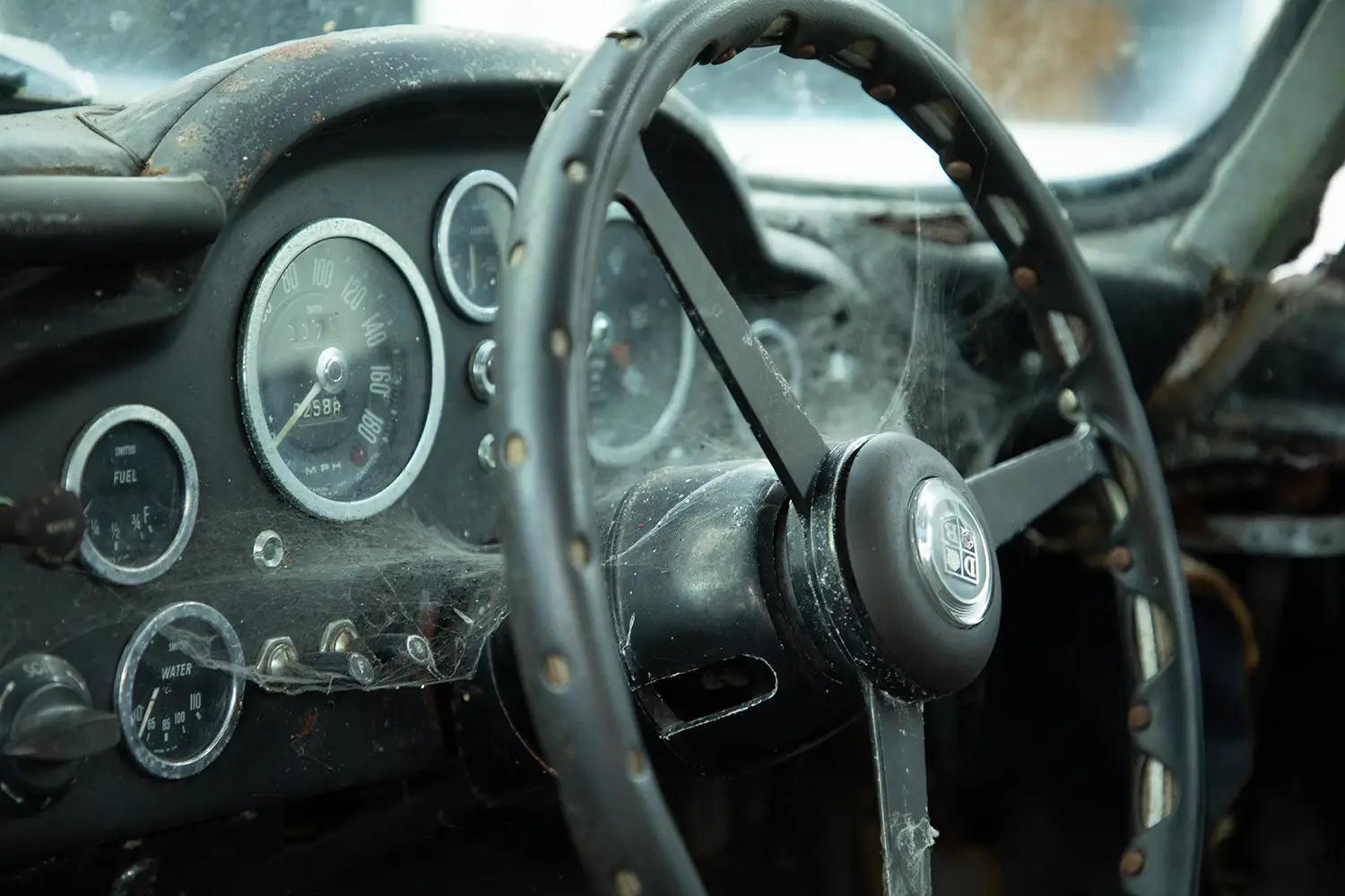 Aston Martin DB5 restoration