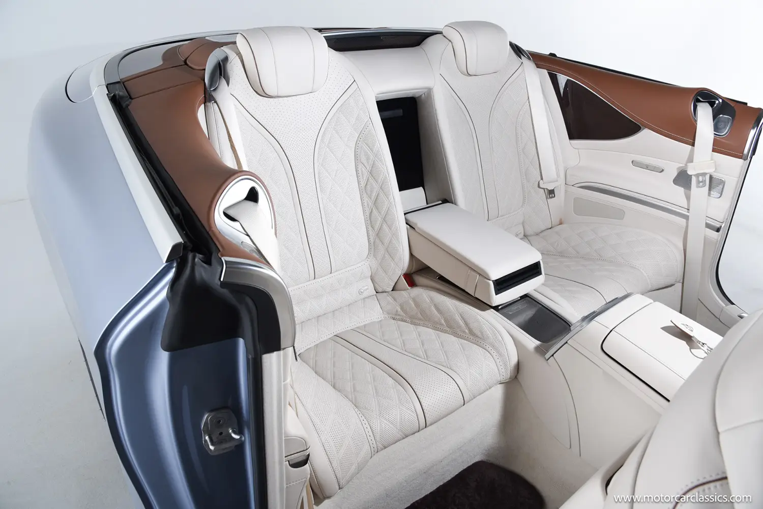 Maybach S 650 Cabriolet V12 Maybach S 650 Cabriolet V12