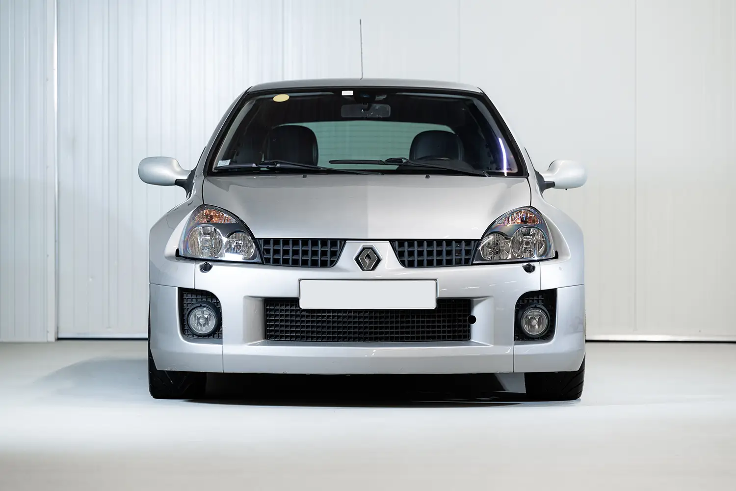 2001 Renault Clio V6 Phase 2 TWR Development Car