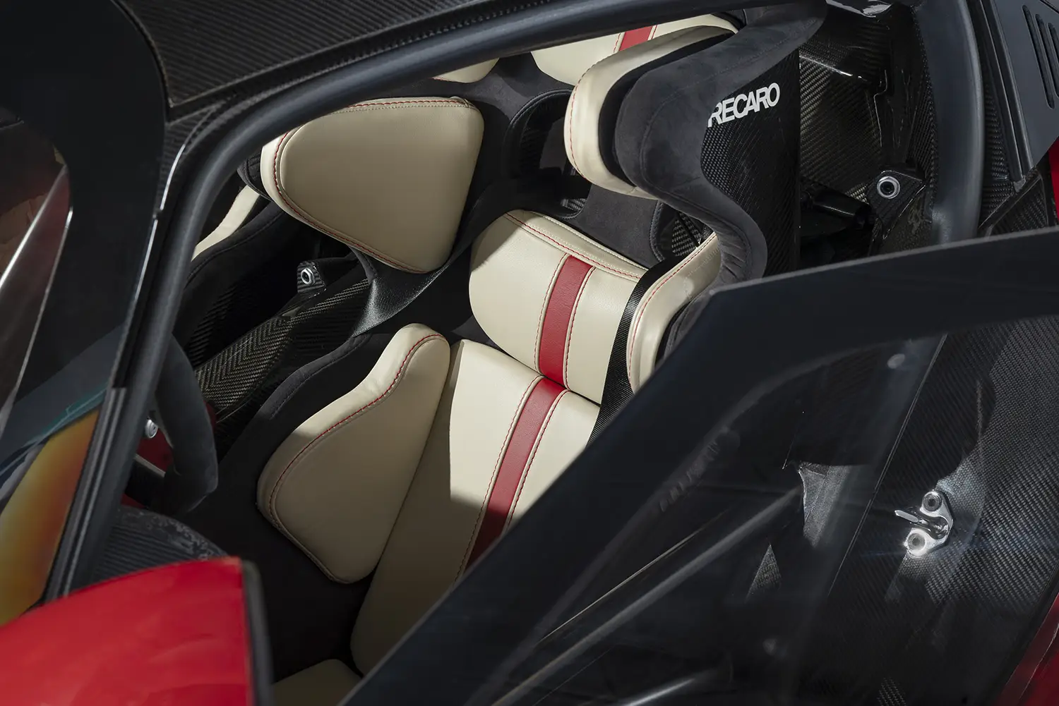 2016 Aston Martin Vulcan