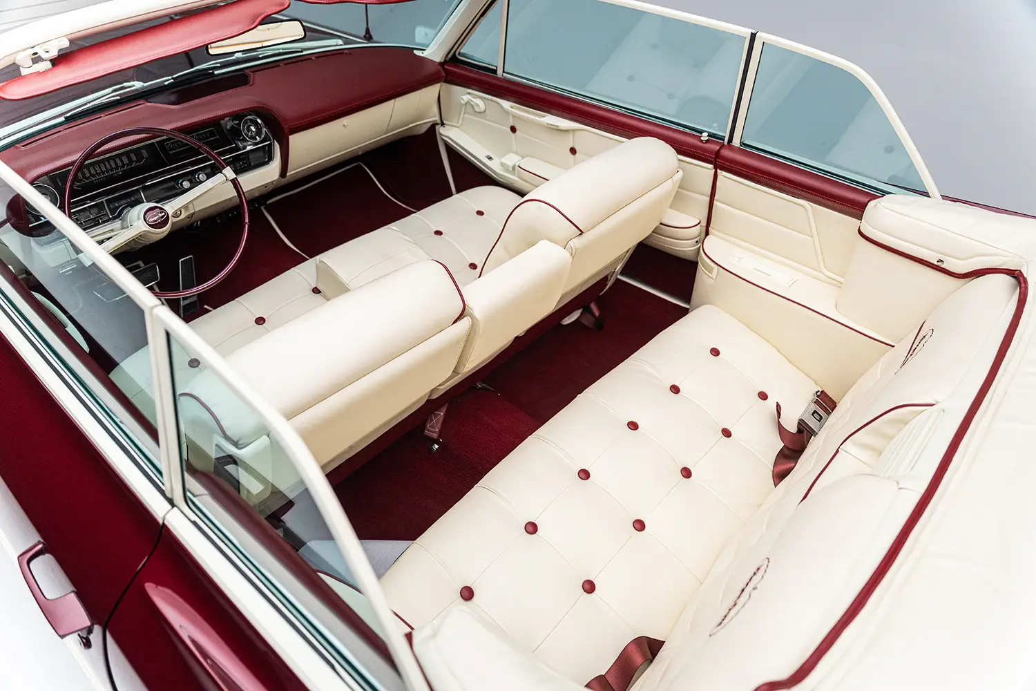 Häagen-Dazs 1963 Cadillac Convertible Häagen-Dazs 1963 Cadillac Convertible