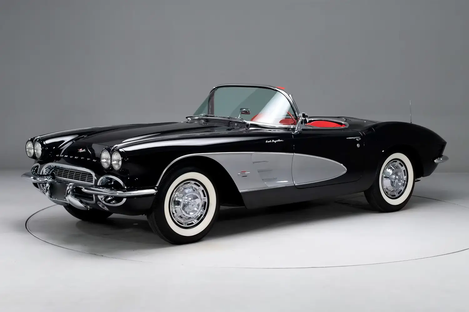 Fuel-Injected 1961 Corvette Convertible Fuel-Injected 1961 Corvette Convertible