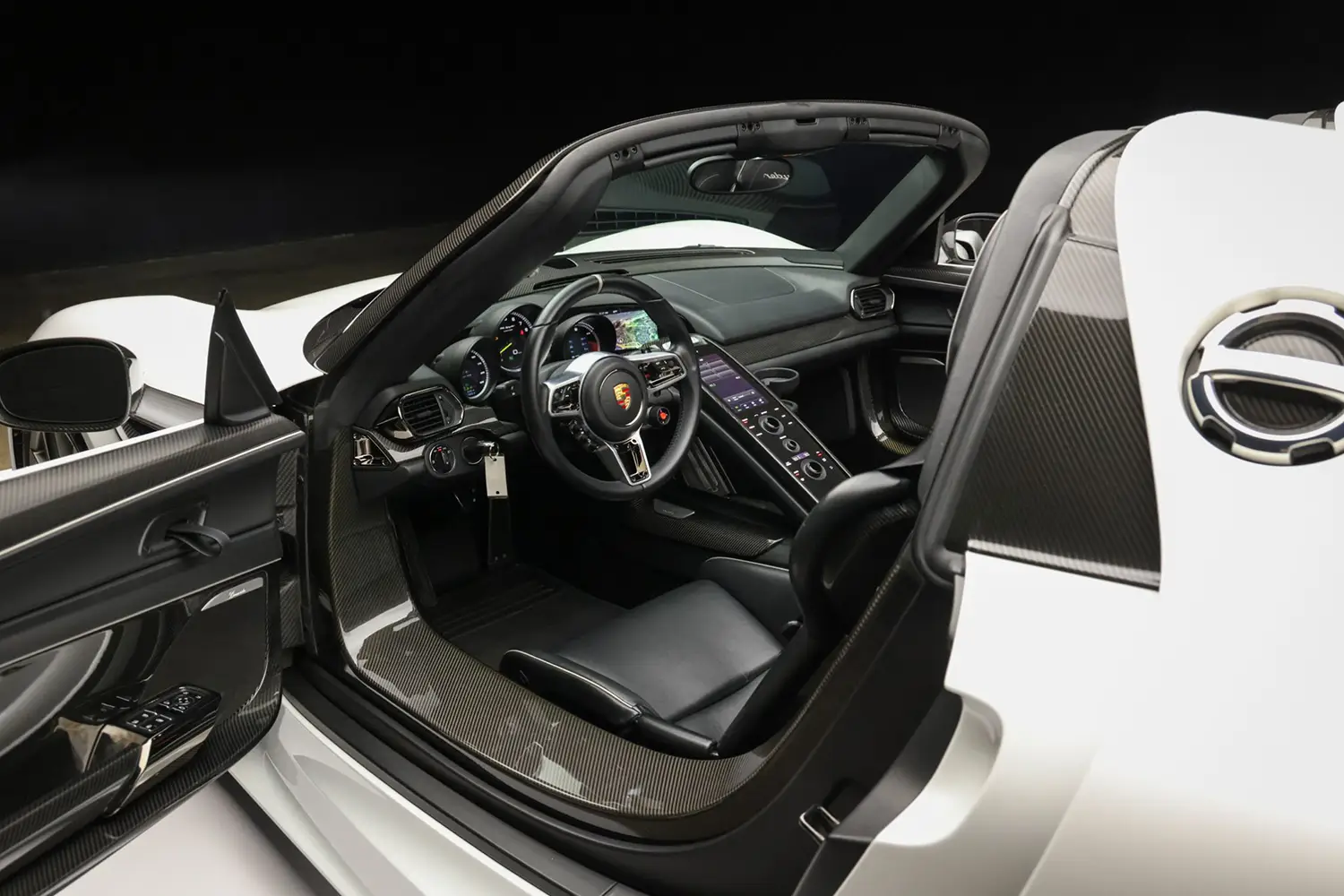 2015 Porsche 918 Spyder Weissach Package