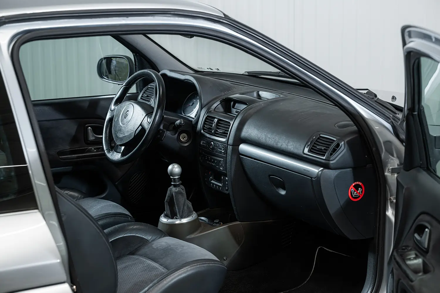 2001 Renault Clio V6 Phase 2 TWR Development Car