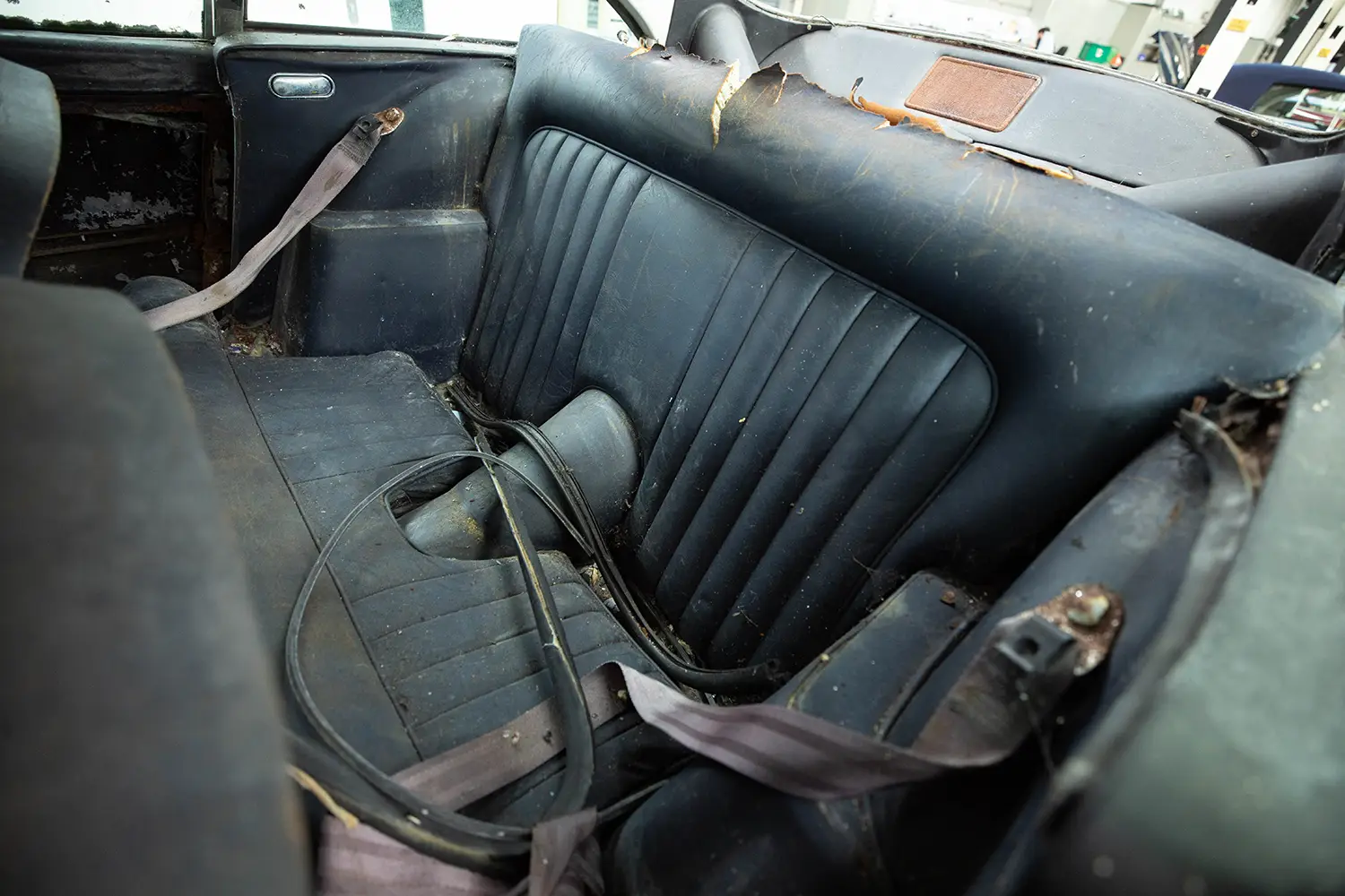 Aston Martin DB5 restoration