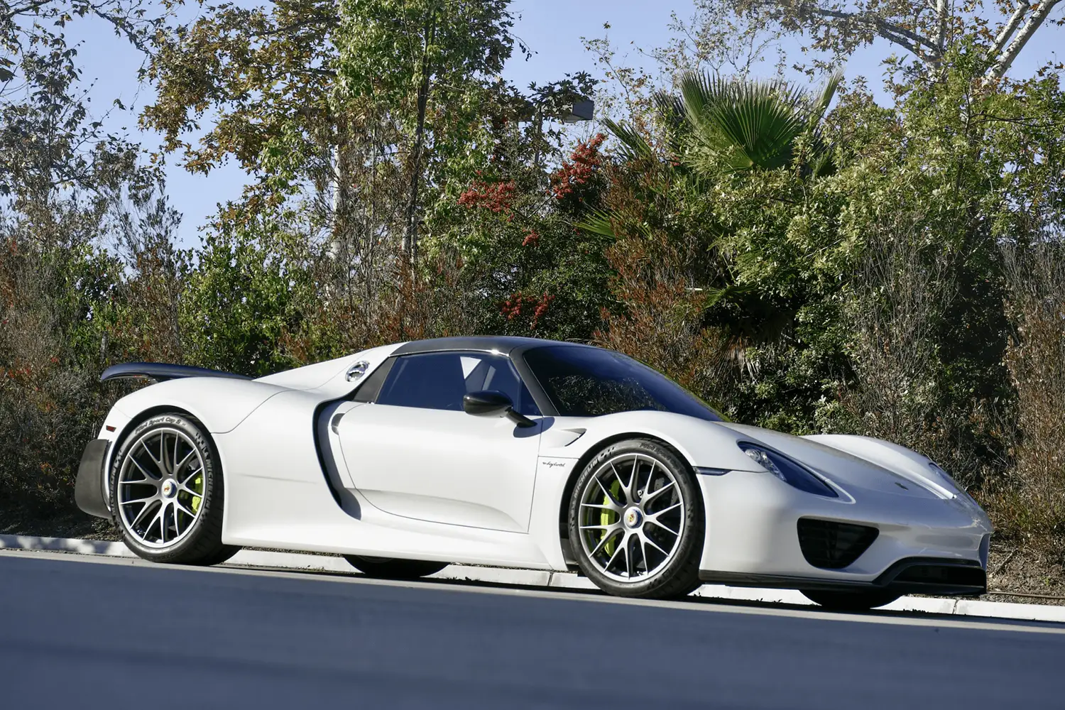 2015 Porsche 918 Spyder Weissach Package