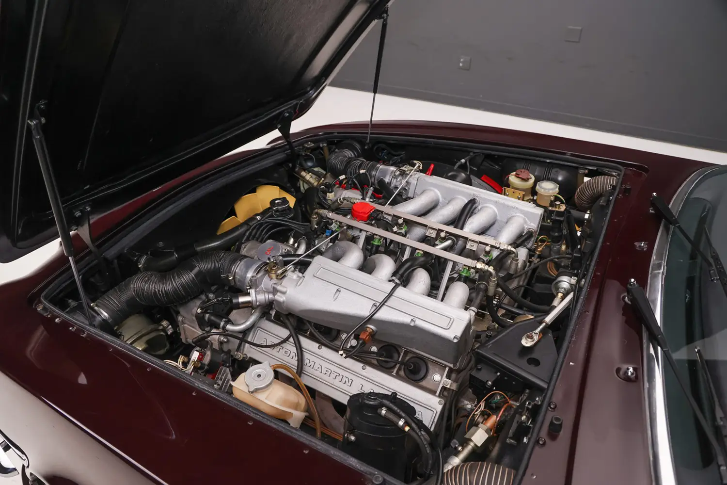 1987 Aston Martin V8 Volante Series 2