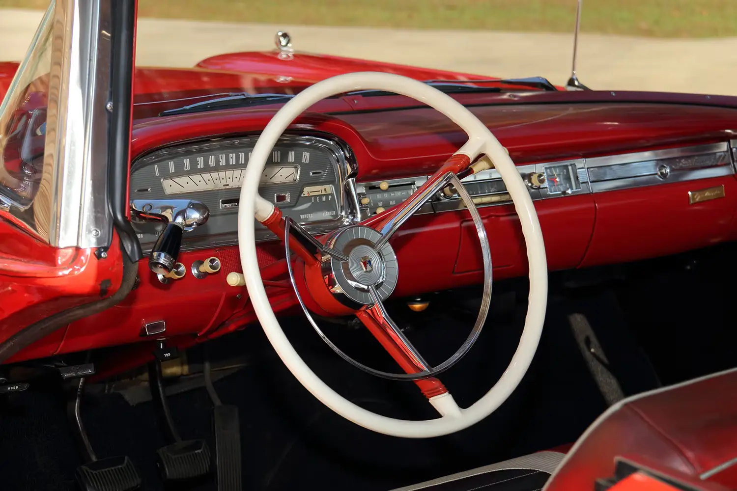 1959 Ford Fairlane 500 Galaxie Sunliner