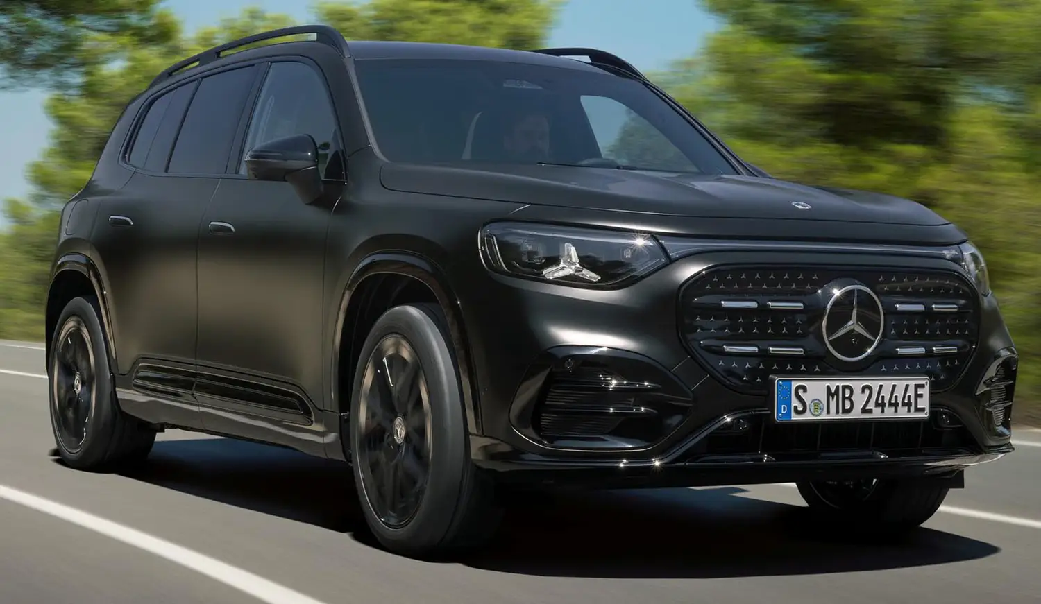 2027 Mercedes-Benz GLB